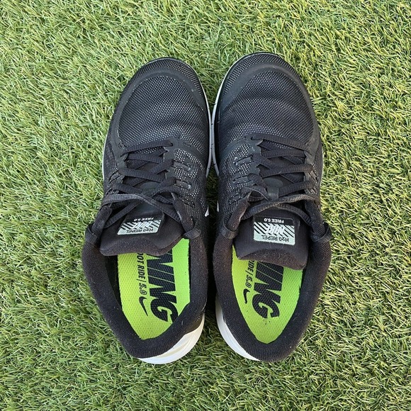 Nike FREE 5.0 Black/White/Dark Grey 806575-001 Women’s Running Shoes Size 8 - Picture 6 of 10